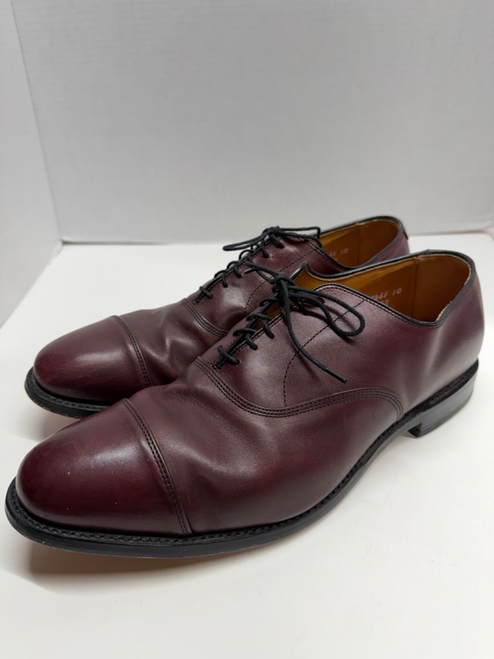 Allen Edmond Park Avenue Cap Toe Oxford Dress Shoe Leather Red Mens Size 10 D